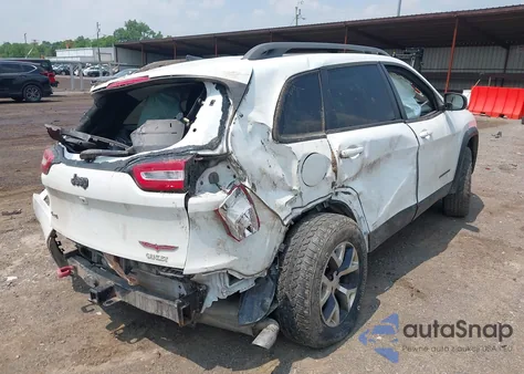 2017 Jeep Cherokee Trailhawk from USA, damaged, VIN 1C4PJMBSXHW657446